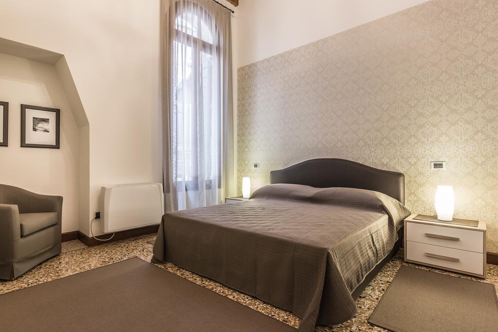 Ca' Del Monastero 3 Collection Apartment For 4 Guests With Lift Βενετία Δωμάτιο φωτογραφία